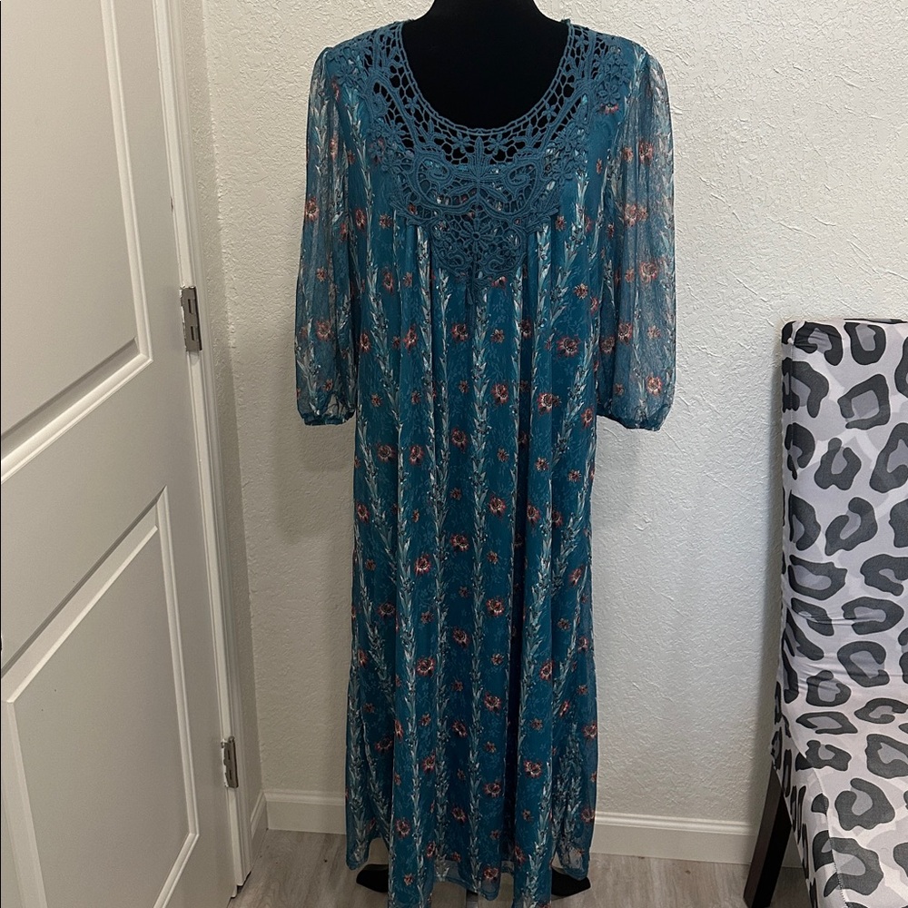 Suzanne Betty Large Maxi dress